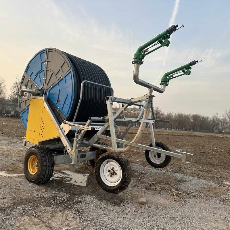 Farming In Agriculture - Neues modernes landwirtschaftliches Pivot-Bewässerungssystem mit 200m