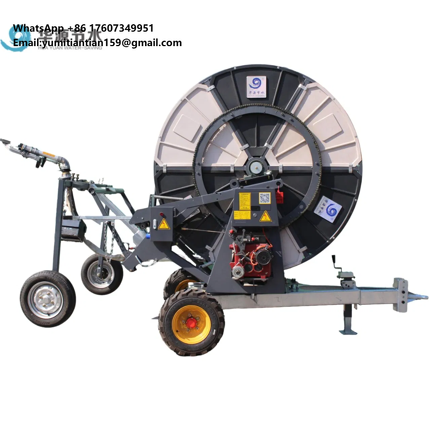 Farming In Agriculture - Metallisches Sprinkler-Bewässerungssystem für landwirtschaftliche Bauernhöfe mit